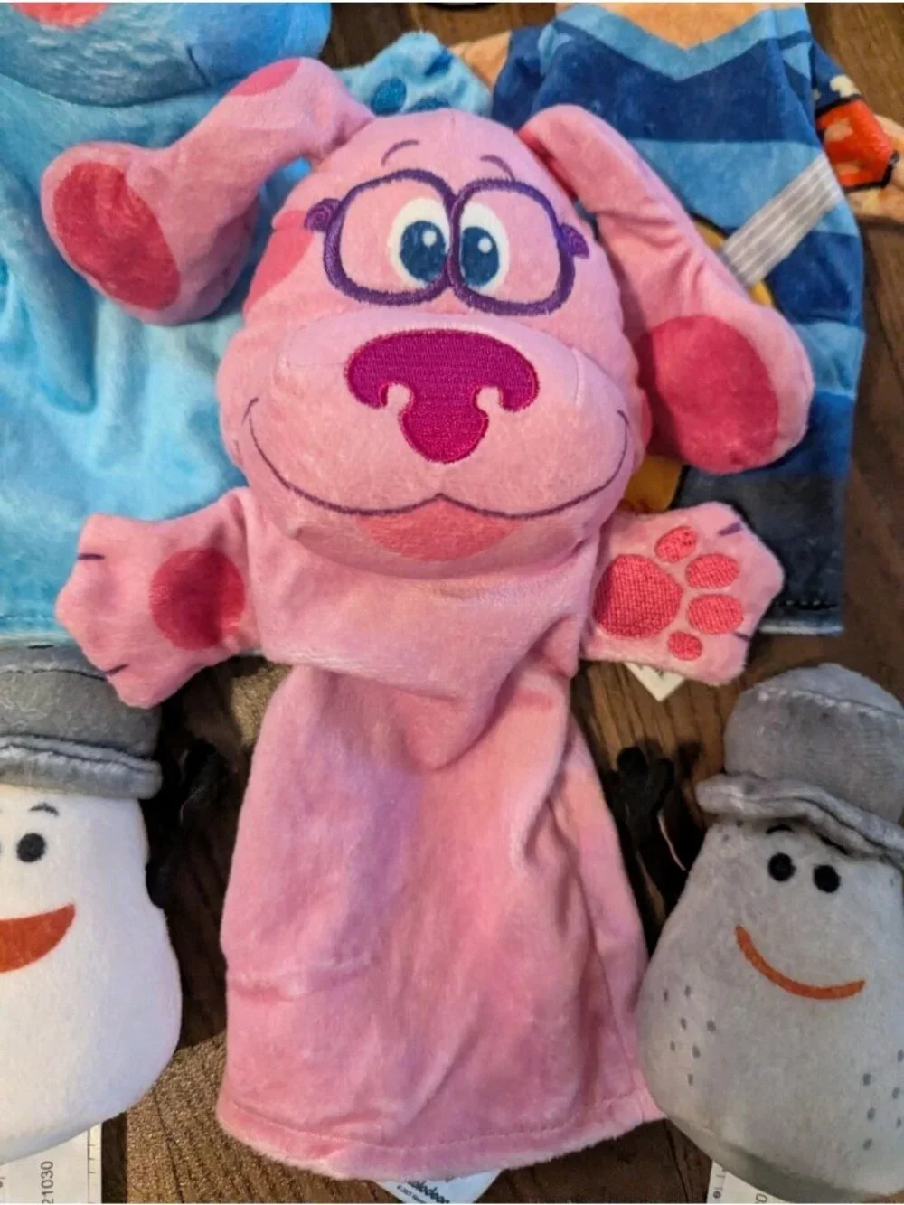 Melissa And Doug Blue's Clues & You Plush Puppets Magenta Josh Salt Pepper Blue